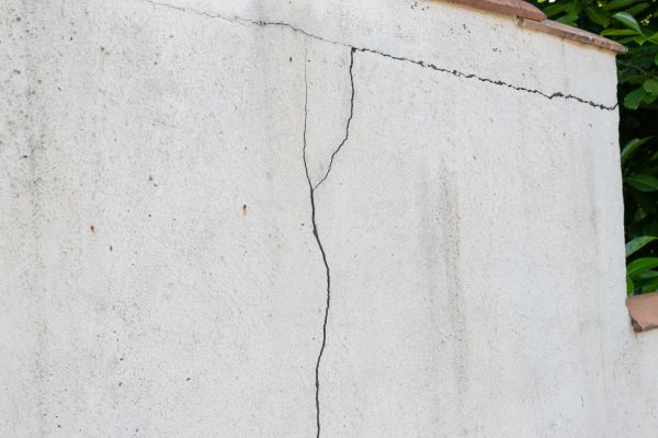 Cost of Foundation Crack Patching in Dearborn
