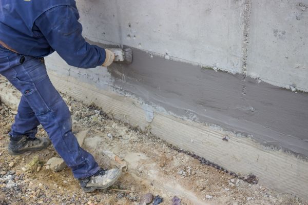 Foundation Crack Sealing in Dearborn