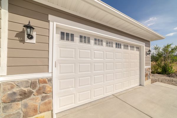 Garage Lifting in Dearborn